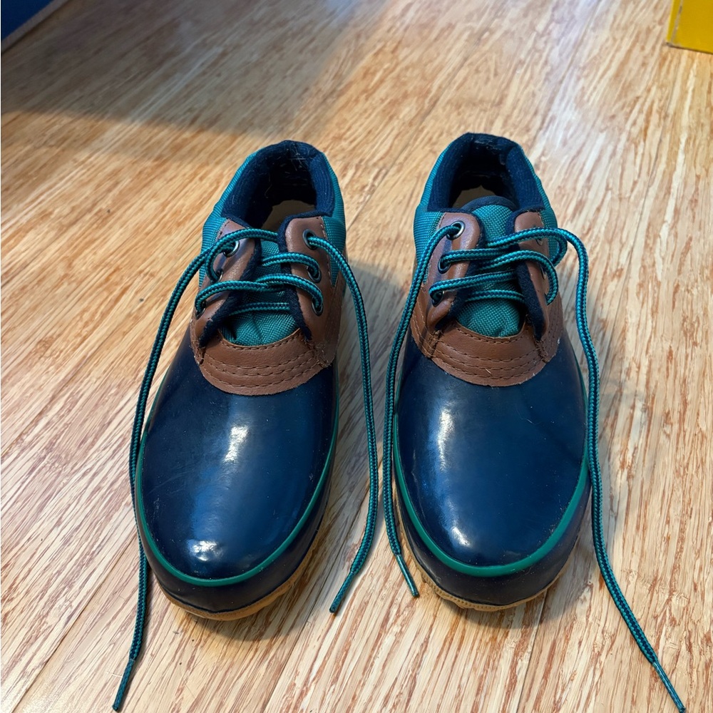 Women's Winter Boots - Navy and Brown